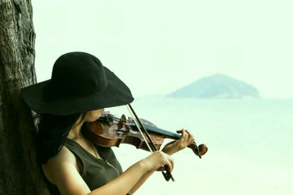 Radio Art – Peaceful Classical