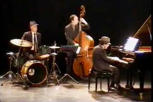 Radio Art – Jazz Trios